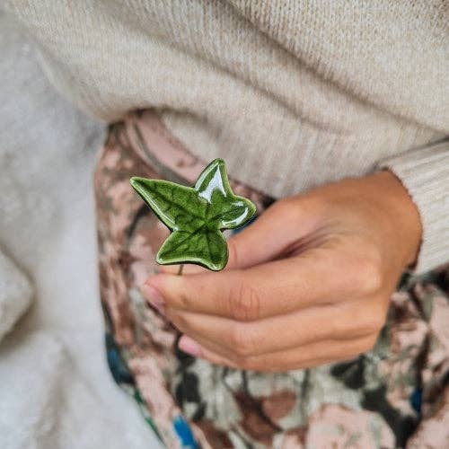 Ceramic Ivy leaf - Birch & BrackenFLOWERS