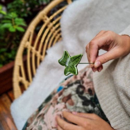 Ceramic Ivy leaf - Birch & BrackenFLOWERS
