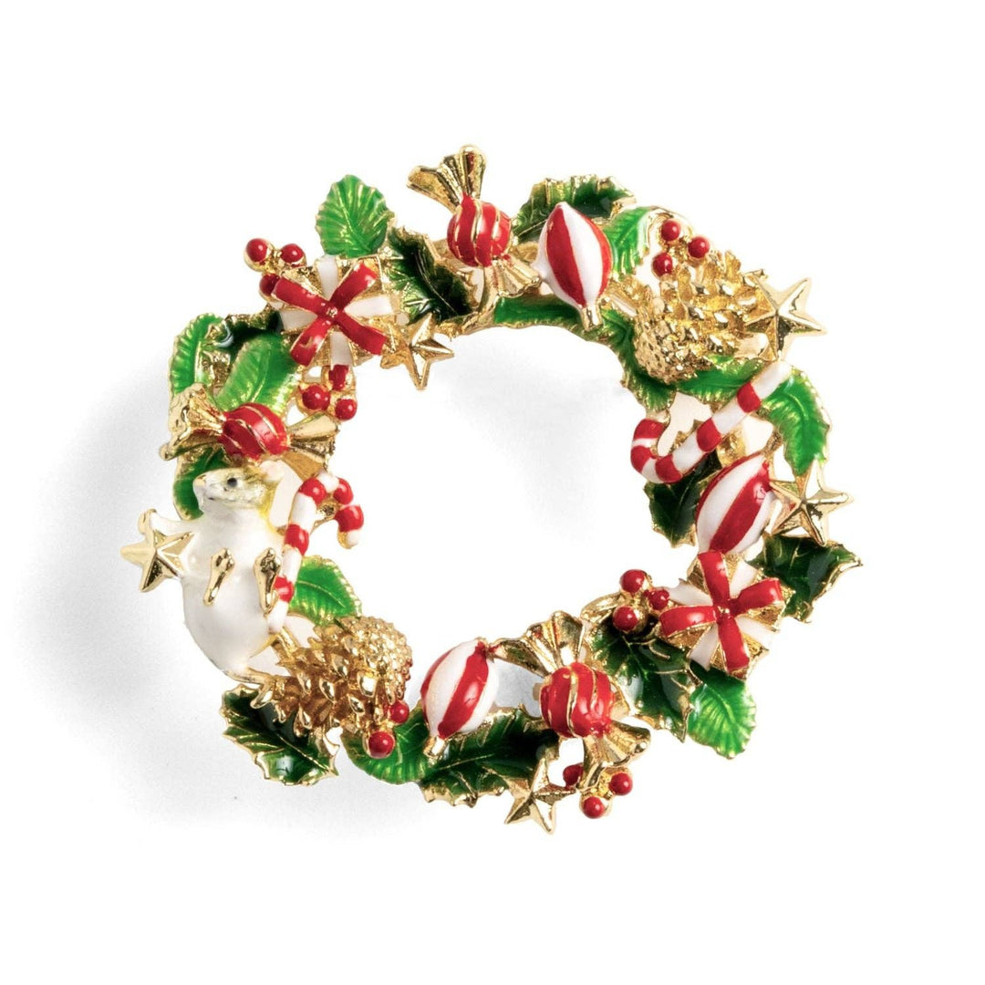 Christmas Mouse in Wreath Brooch - Birch & BrackenBROOCH