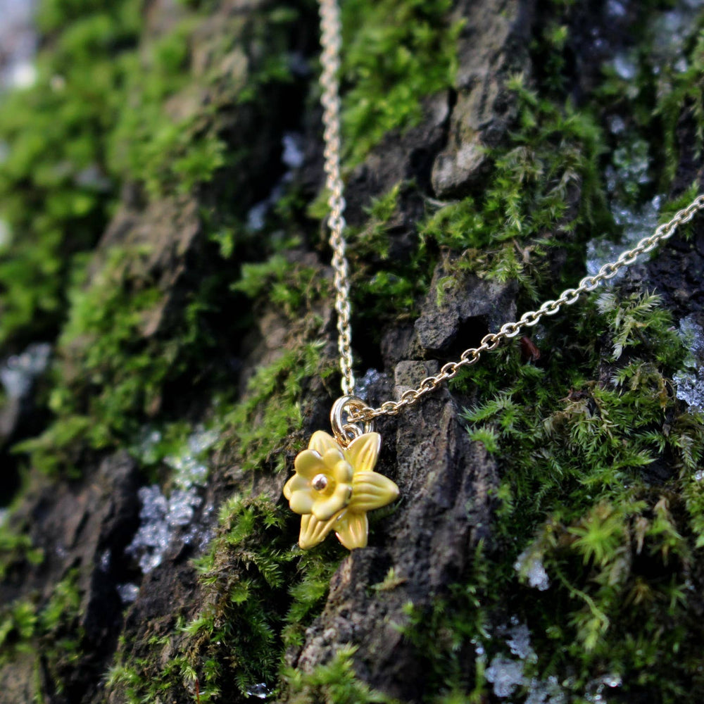 Daffodil Necklace - Birch & BrackenNECKLACE