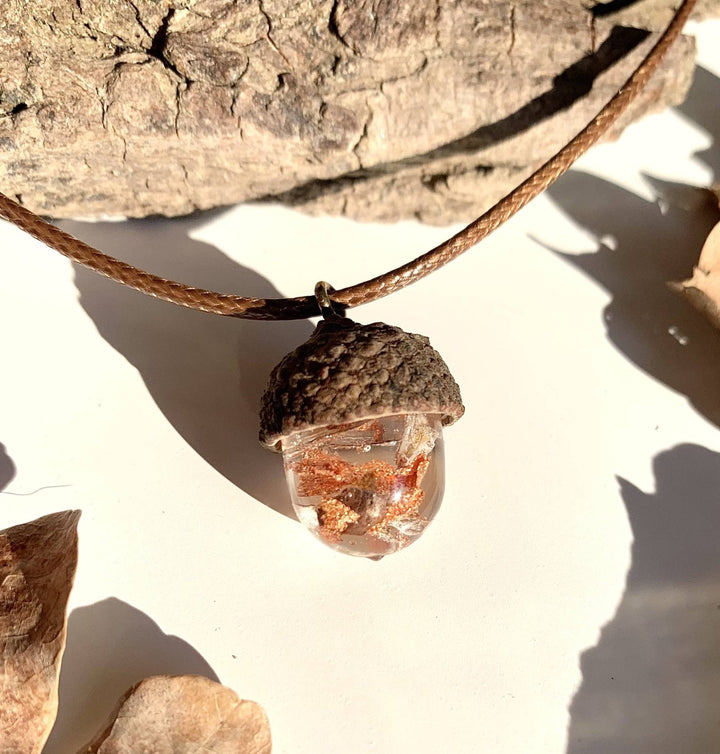 Dried Acorn Necklace - Birch & BrackenNECKLACE