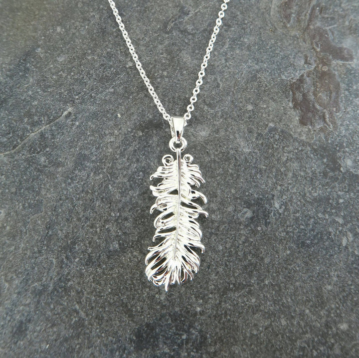Feather Pendant Necklace - Birch & BrackenNECKLACE