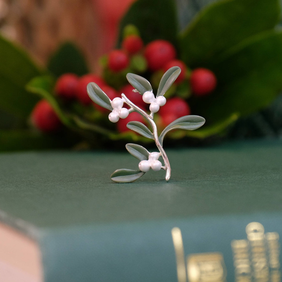 Mistletoe Brooch - Birch & BrackenBROOCH