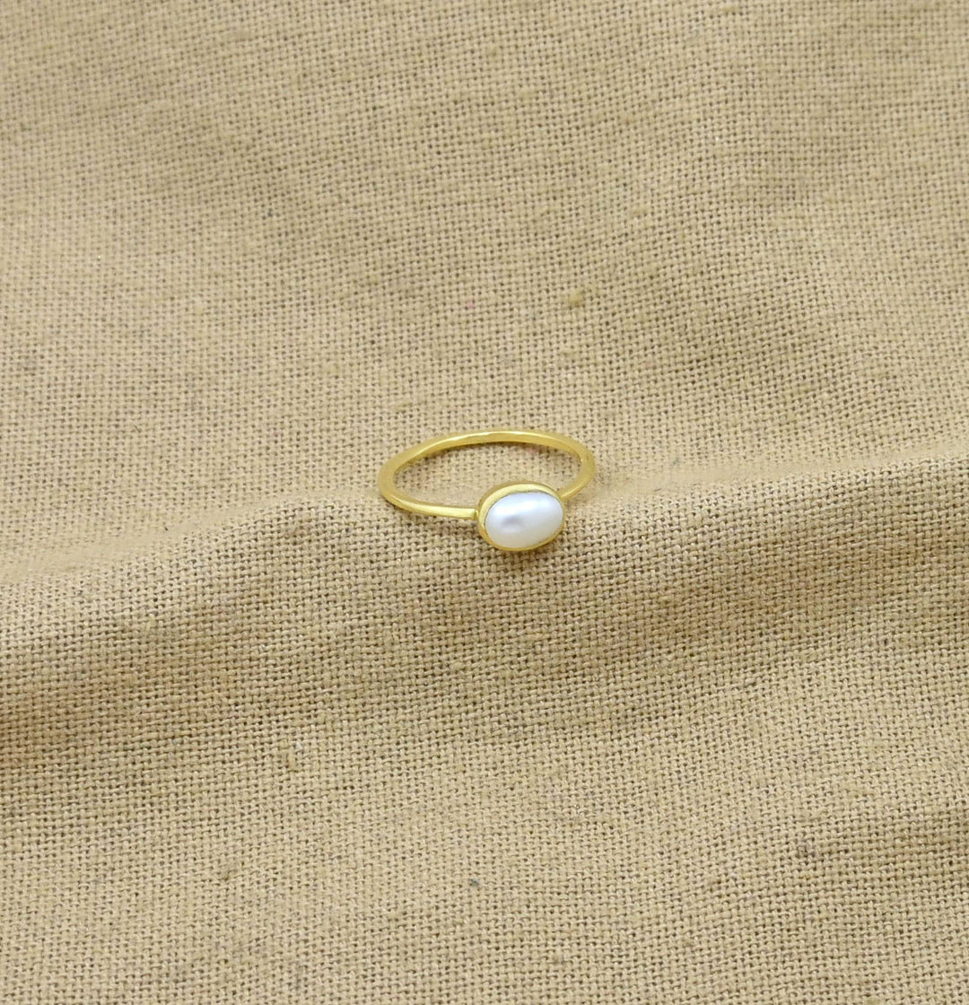 Oval Pearl Ring - Birch & BrackenRING