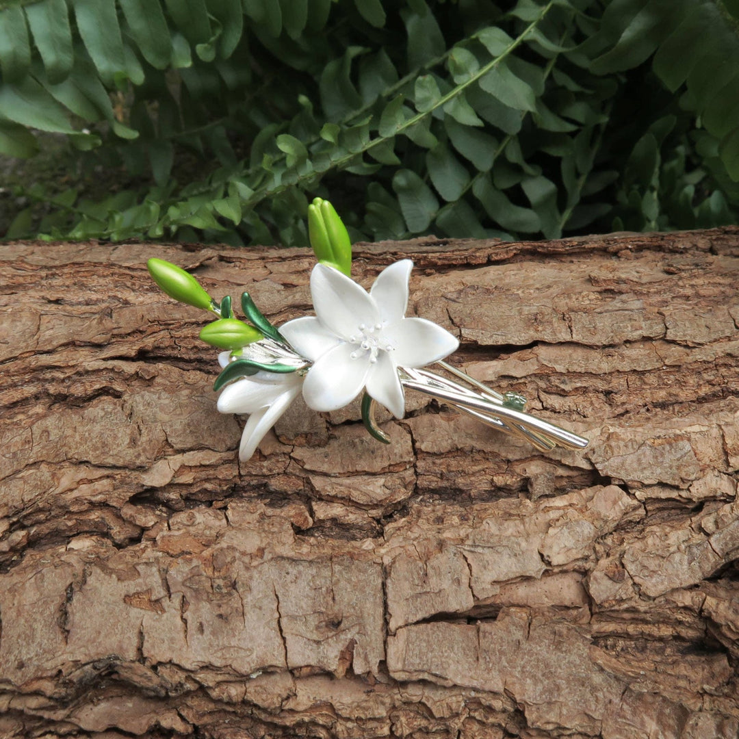 White Lily Bouquet Flower Brooch - Birch & BrackenBROOCH