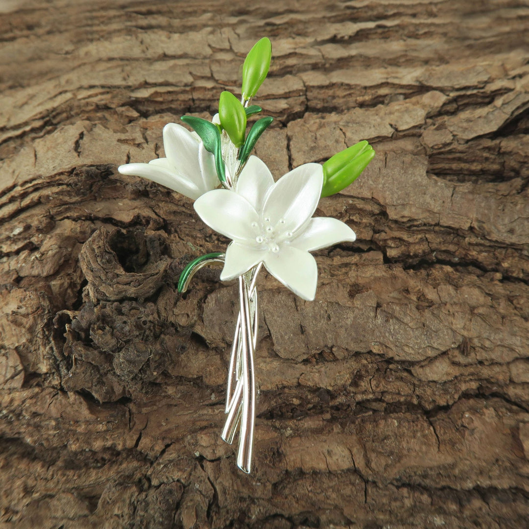 White Lily Bouquet Flower Brooch - Birch & BrackenBROOCH